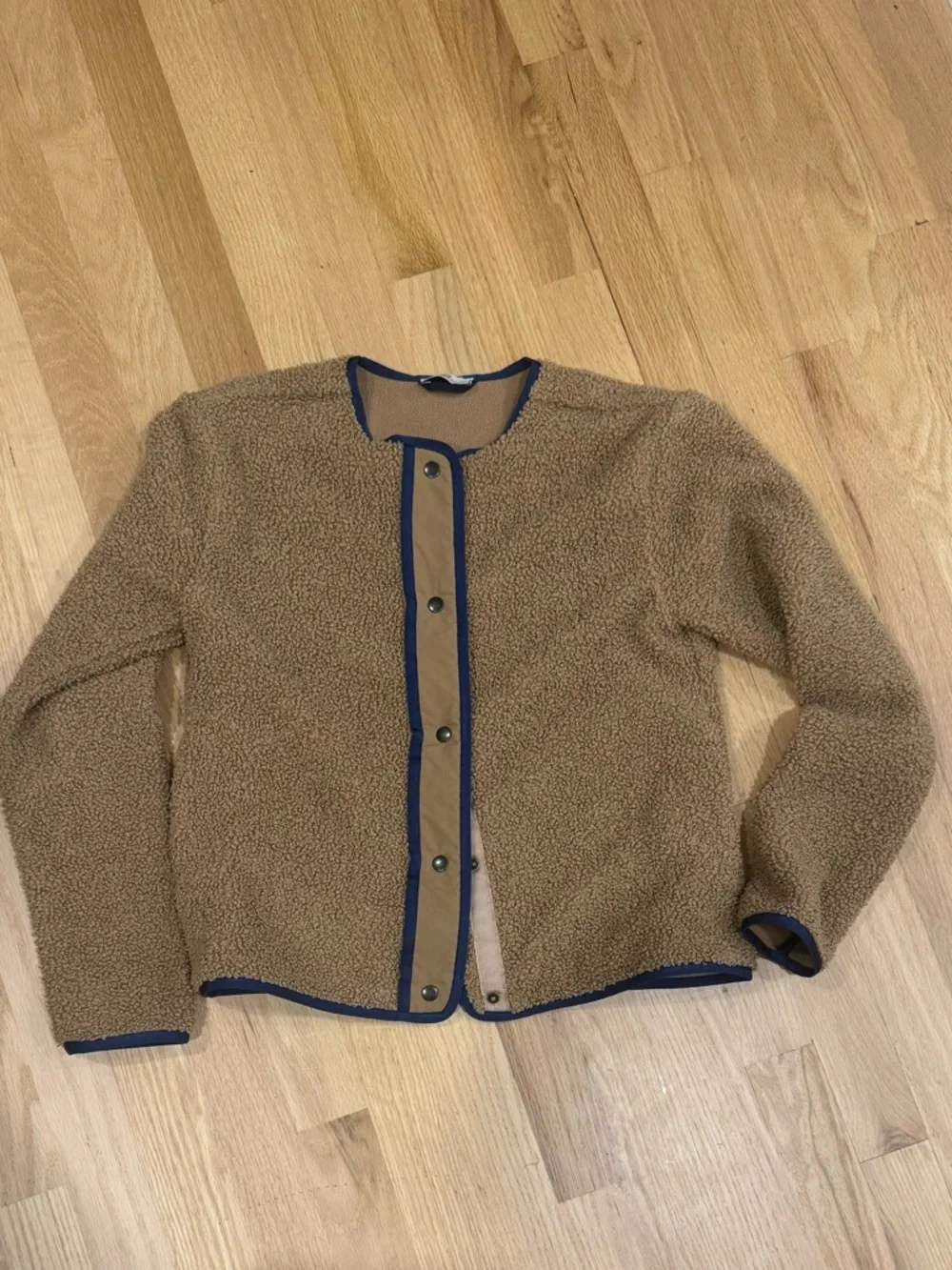 Vineyard Vines Snap Front Boucle Jacket / ( L/XL?)